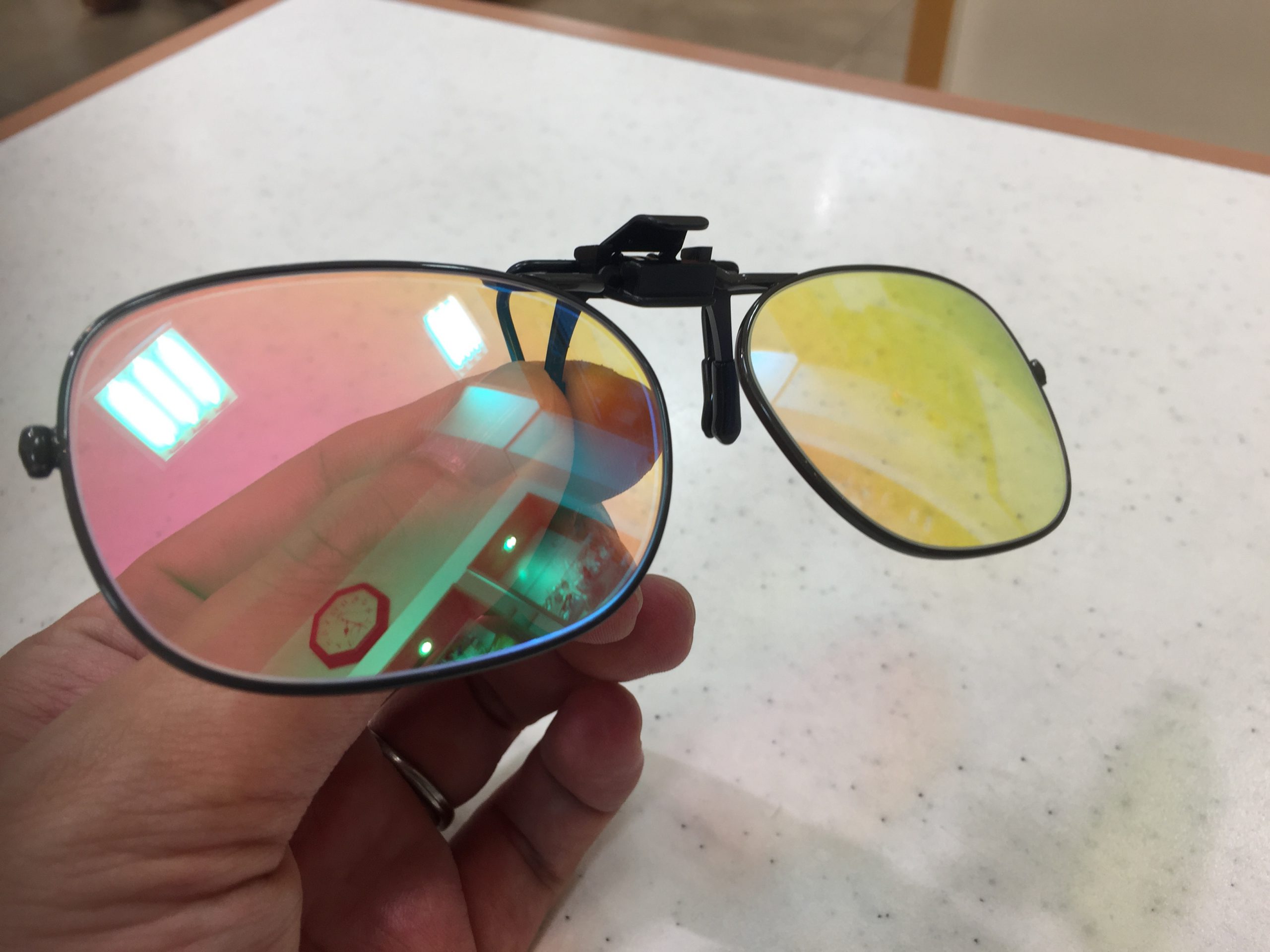 ネオダルトン 色覚補正メガネ Carreraフレーム ほぼ未使用 赤補正 色覚