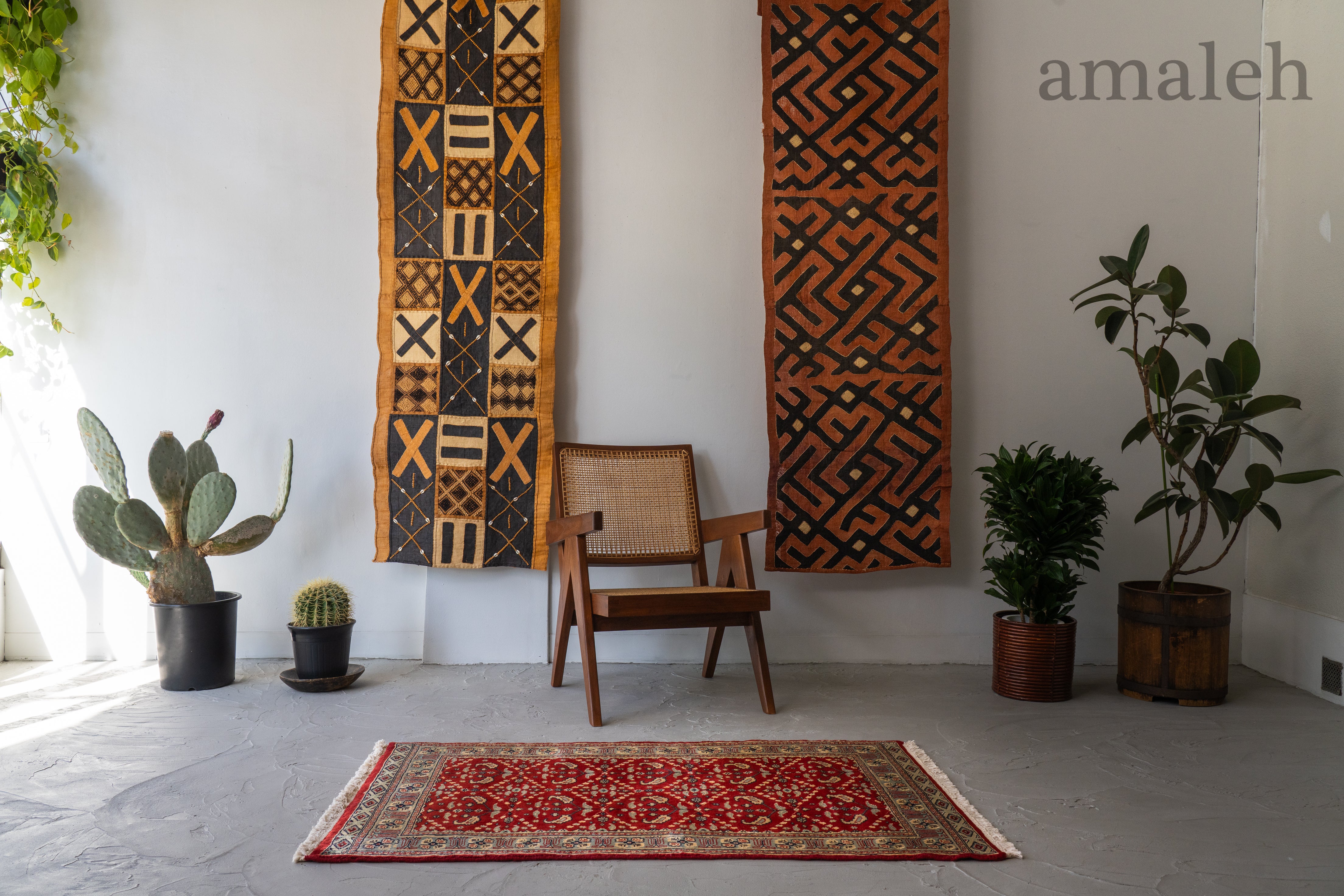 ALL PRODUCTS-ヴィンテージラグ・キルト・クバクロス・スツール