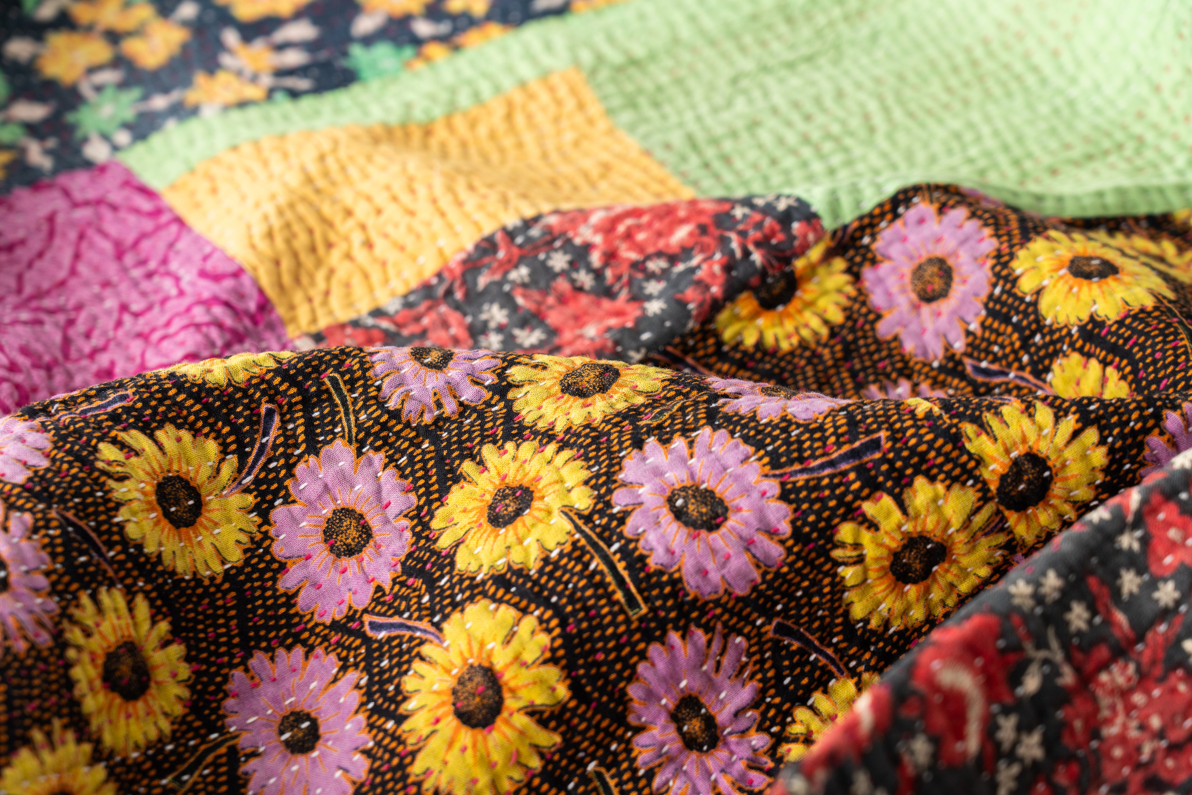 インド産 カンタキルト・ラリーキルト】ヴィンテージラグ専門店 amaleh