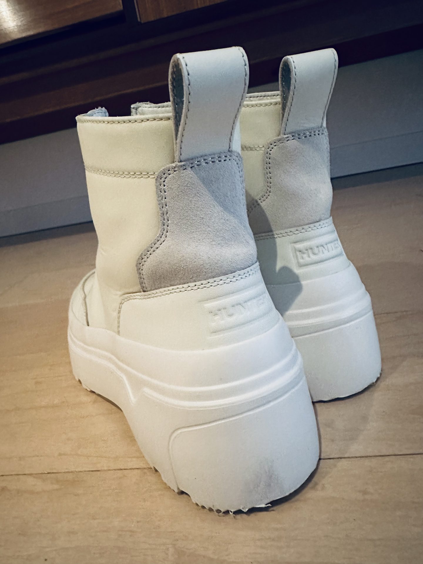 ハンターのレインブーツで、 区長選へ｜大草直子の毎日AMARC｜AMARC