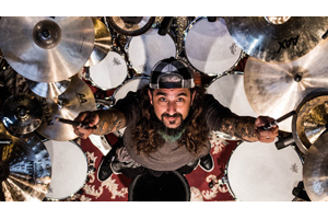 マイク・ポートノイ 最初はラッシュのファンではなかった 自分の考えを