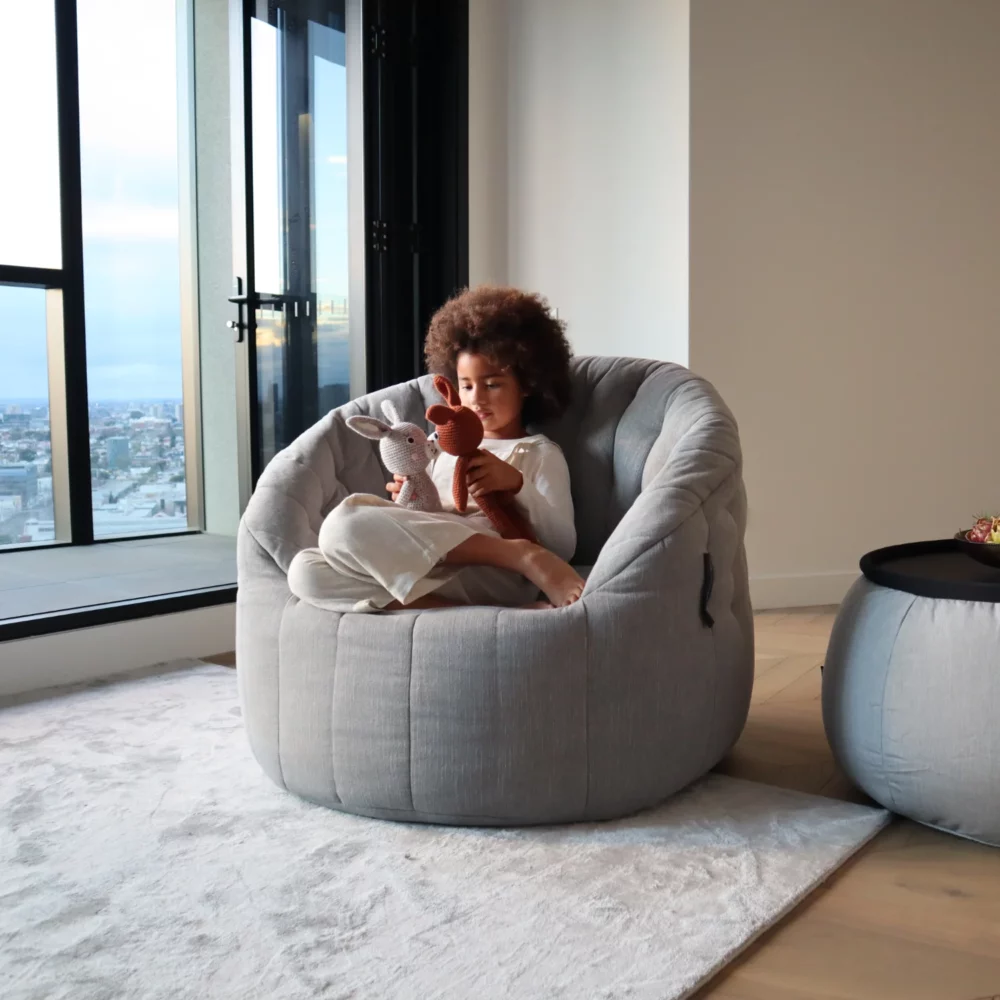 バタフライソファ - 限られたスペースでおしゃれ空間を作る |【公式