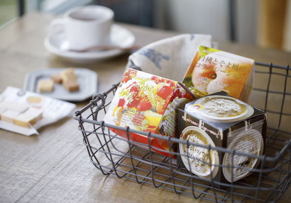 MLESNA TEA（ムレスナティー） CUBE BOX 花リンゴ | Amingオンライン