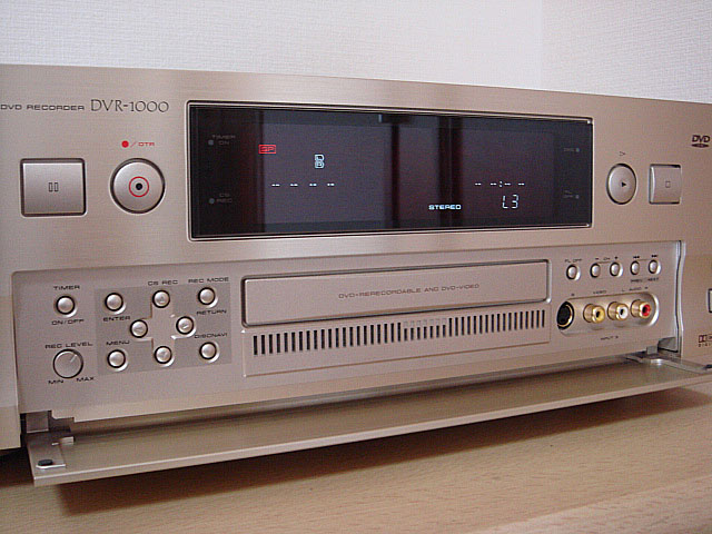 DVR-1000 (Pioneer) 1999年 | 古いハードに囲まれて since2011