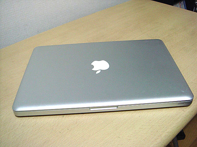 MacBook 13inch Late 2008 unibody の復元(Apple) 2008年 | 古いハード
