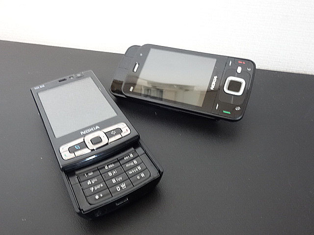 NOKIA N95 2007年 | 古いハードに囲まれて since2011