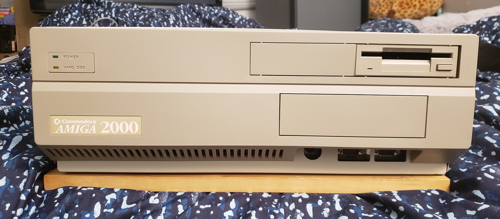 Amiga 2000 | ancientelectronics