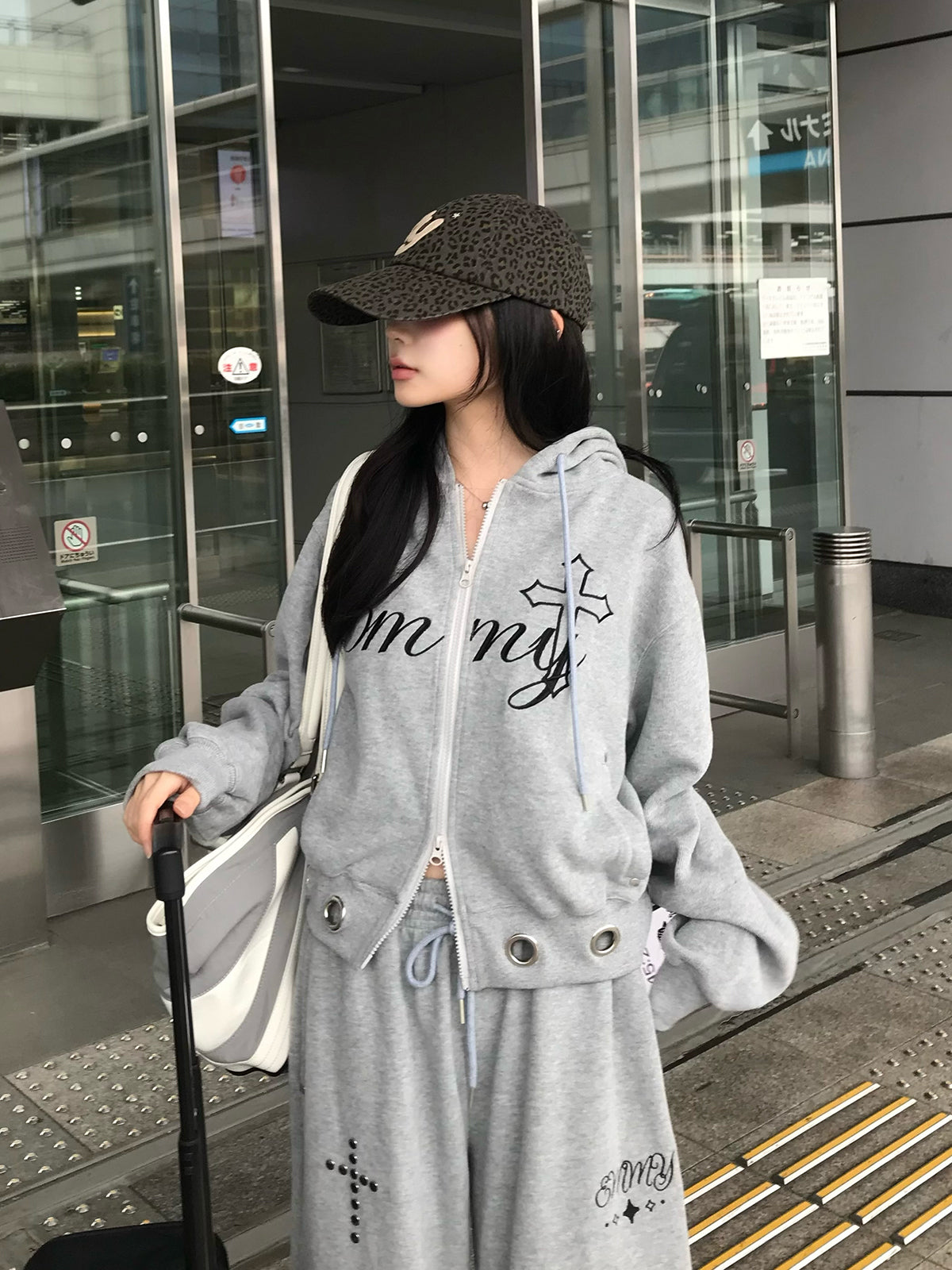 ロゴスウェットセットアップ – ANDOR ONLINE