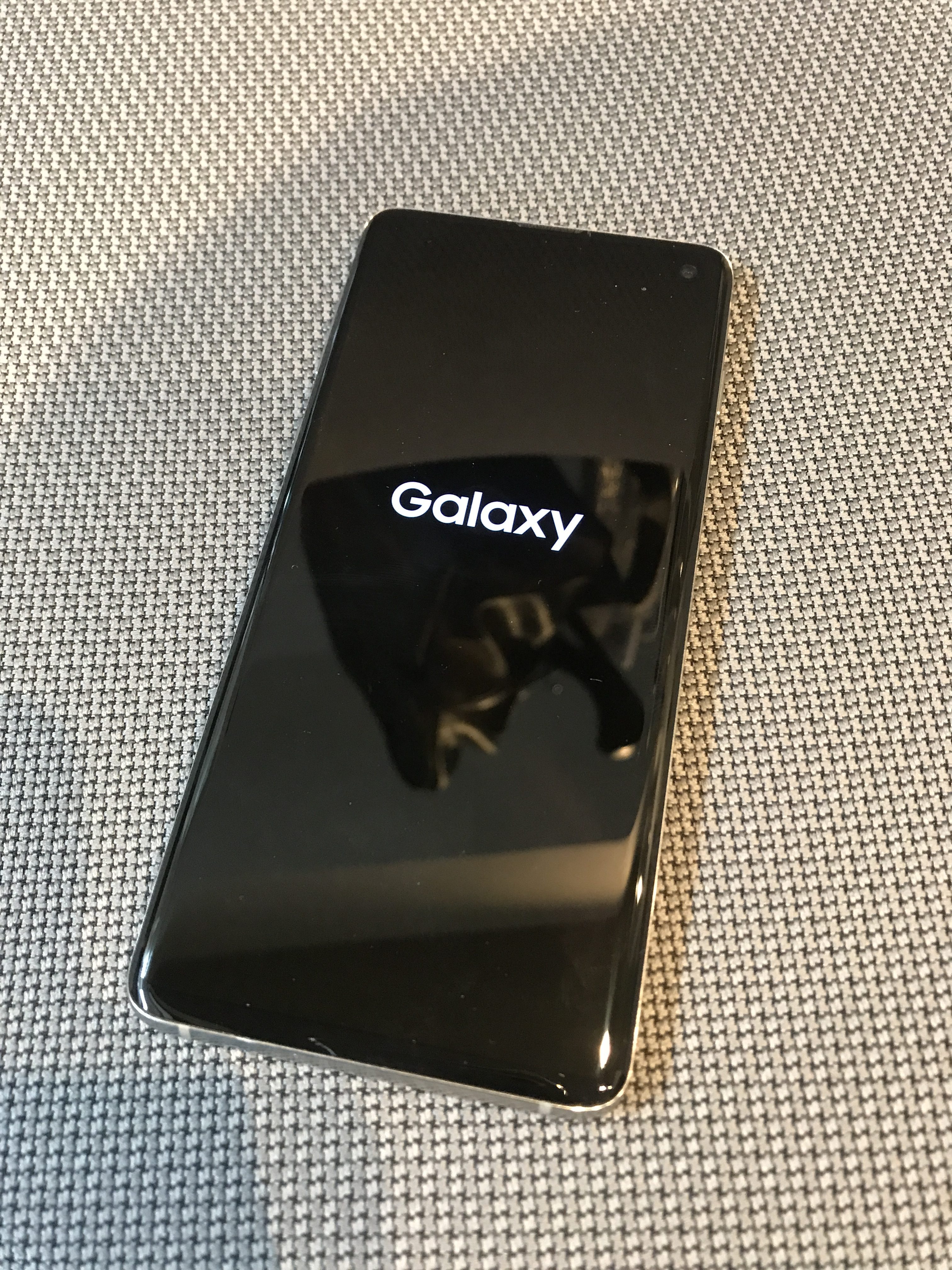 パスワードが分からず使えない!! Galaxy S10初期化対応 | Xperia
