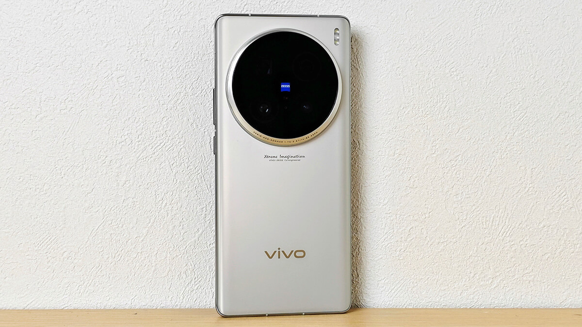 vivo X100 Ultraレビュー。200MP望遠カメラでの10xテレマクロが綺麗な