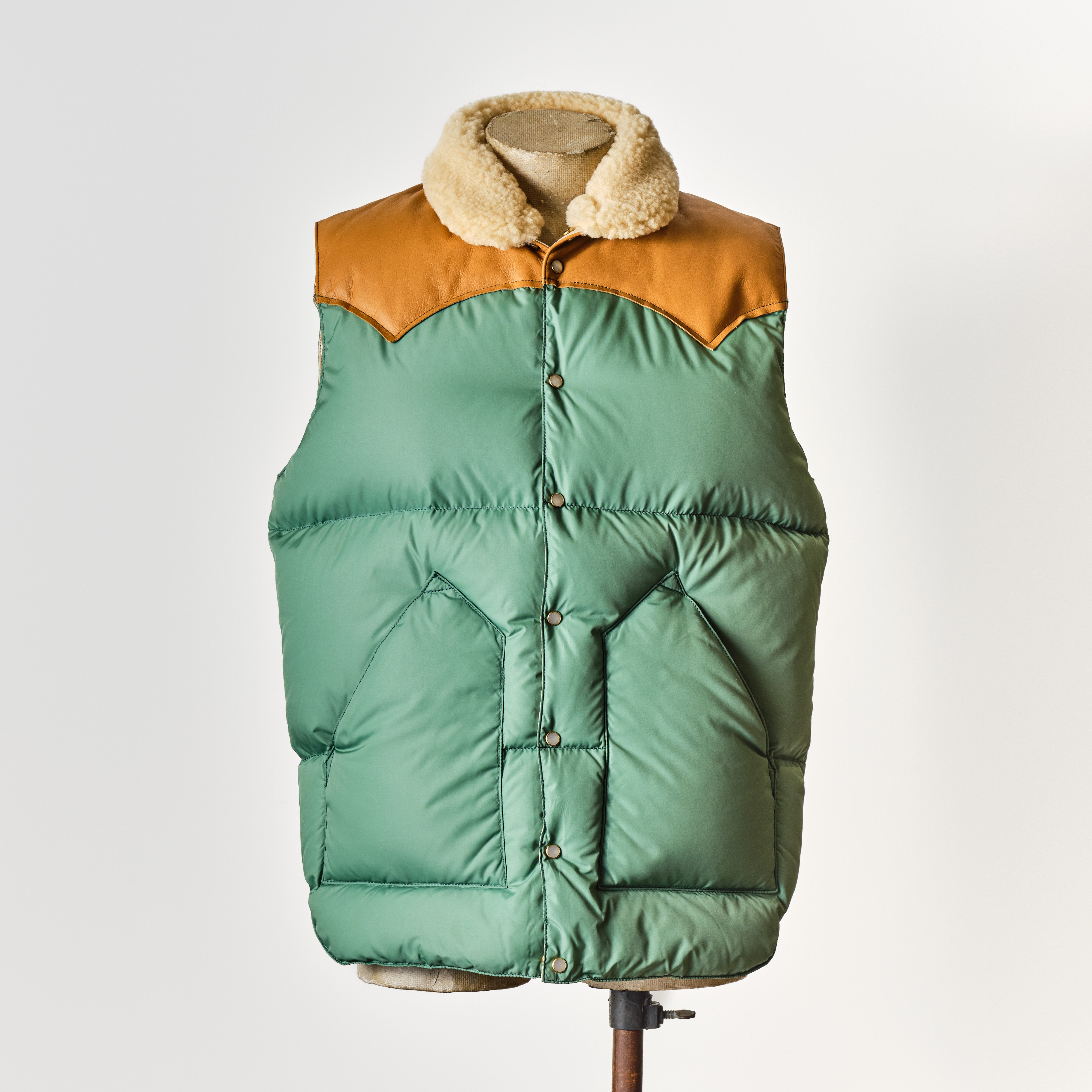 50th ANNIVERSARY MODEL】RMFC CHRISTY VEST EMERALD – ANATOMICA NAGOYA