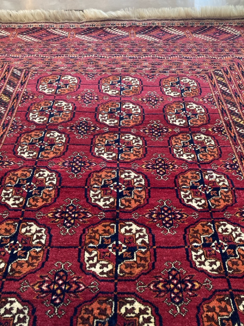 ANATOLIAN RUGS / ブハラ(ウズベキスタン)絨毯 BUHARA SEMI ANTIQUE