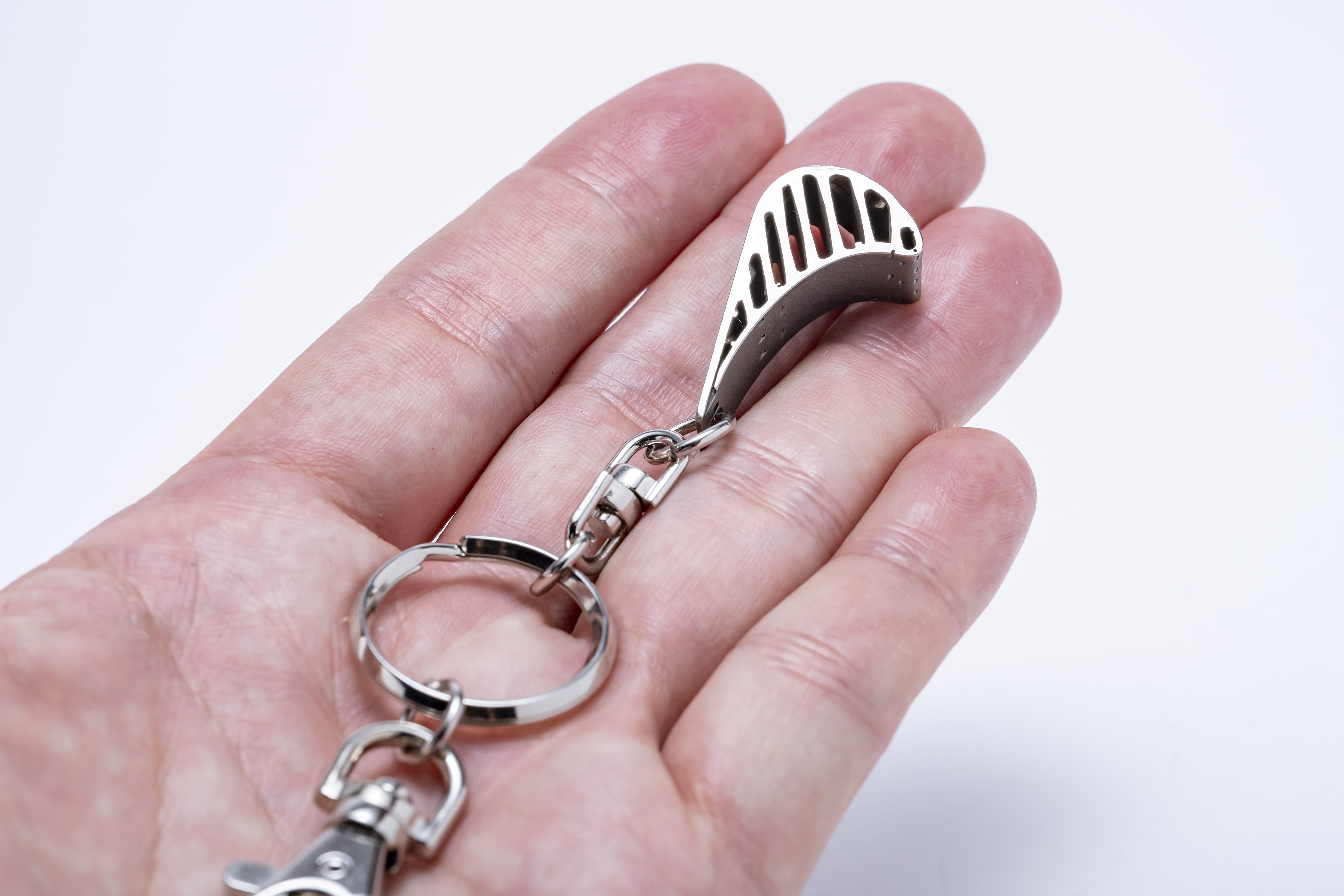 YS-11 ロールスロイスエンジン 高圧タービンブレード キーホルダー