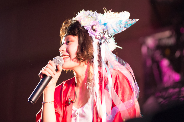 中村佳穂 – リピー塔がたつ | ANTENNA