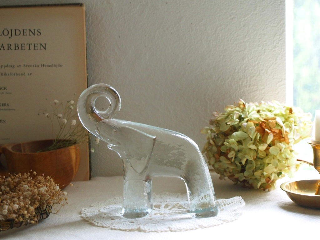 ヴィンテージ！KOSTA BODA クリスタル ゾウ 置物 北欧 2点セット