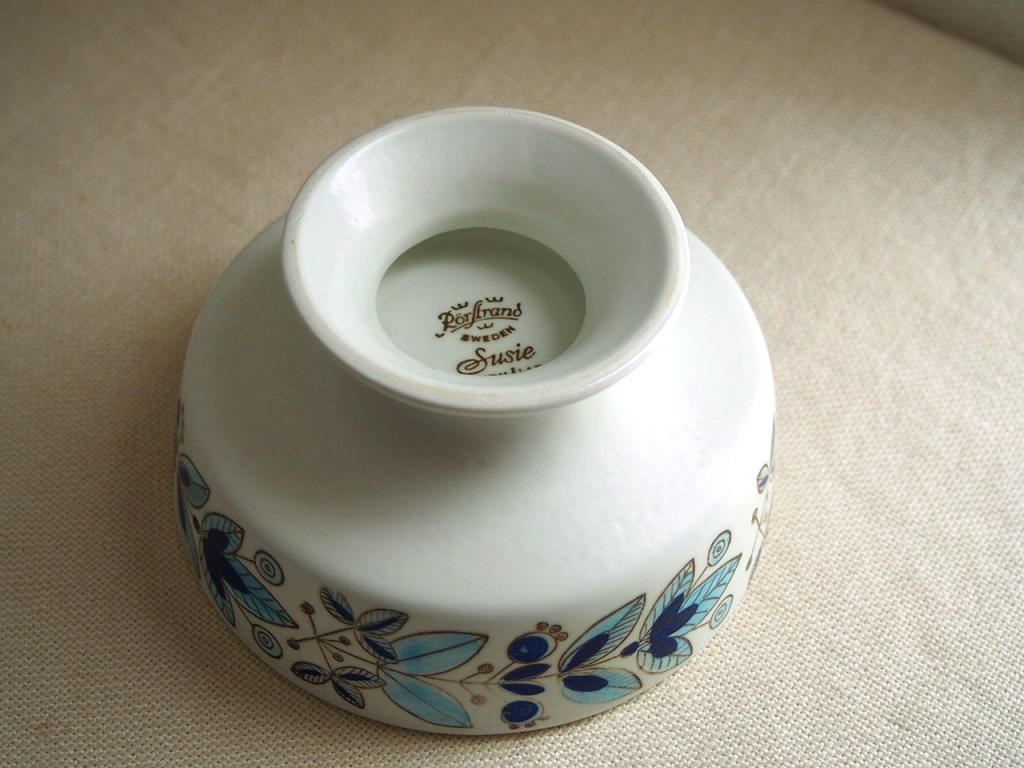 北欧ヴィンテージ Rorstrand Susie ロールストランド 陶器の置物