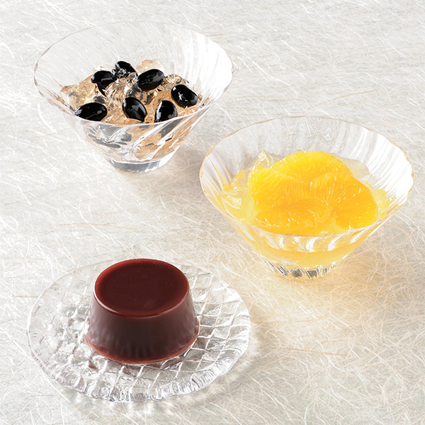 鶴屋八幡 / 涼菓 12個詰合せ＊を贈るなら、多彩で高品質なantina gift