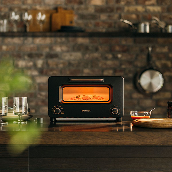 BALMUDA（バルミューダ） / BALMUDA The Toaster Pro ブラックを贈る