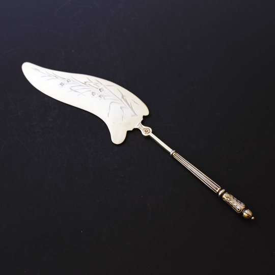 ピュイフォルカ「Emile Puiforcat サーバー」《アンティックかとう》