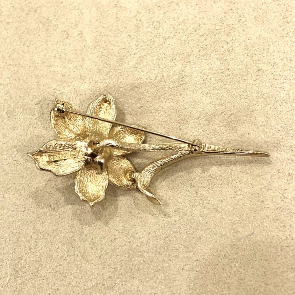 ブーシェ「フラワー ブローチ」《アンティックかとう》