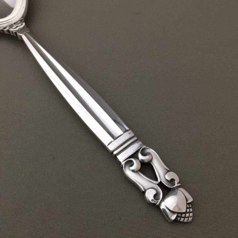 ジョージ・ジェンセン「“Acorn” サービングスプーン（小）長さ15cm