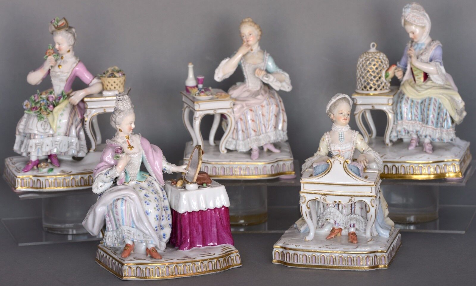 マイセン人形（フィギュリン） 「五感の寓意」シリーズ5点セット 1850