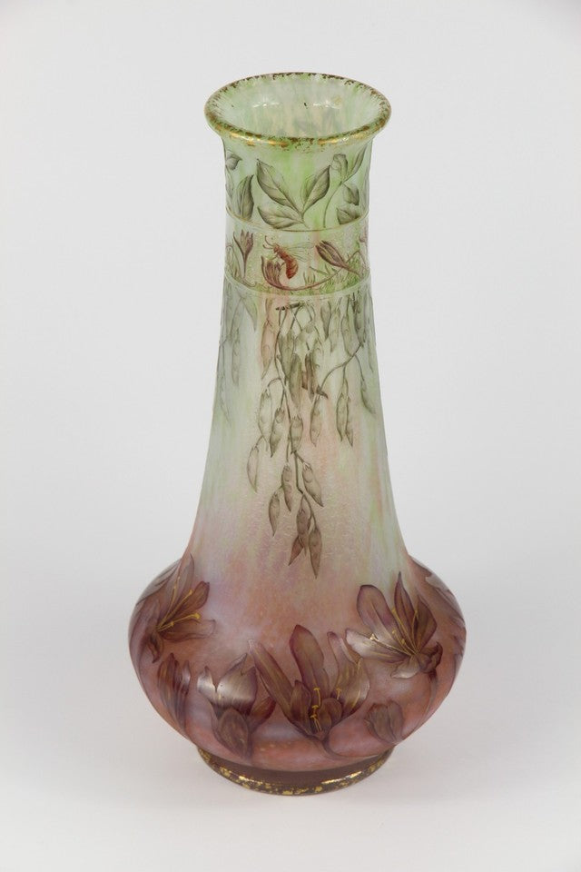 ドームナンシー（ドーム兄弟）百合（ユリ）の花が描かれた金彩の花瓶