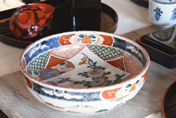 古伊万里色絵二重高台大鉢 古伊万里色絵二重高台大鉢 2025年最新