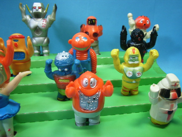 16体入り☆がんばれ！ロボコン 全員集合 ロボットがっこう ポピー