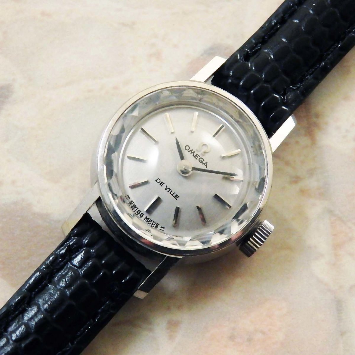 OMEGA/オメガ 18金無垢/18KWG レディース時計 カットガラス シルバー