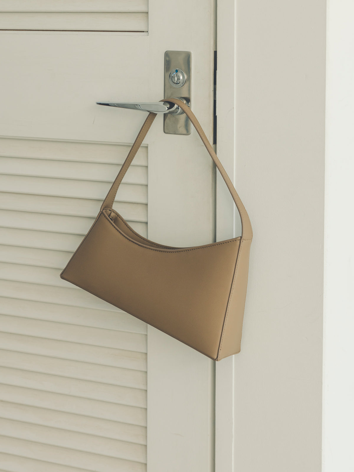 ワンハンドルバッグ