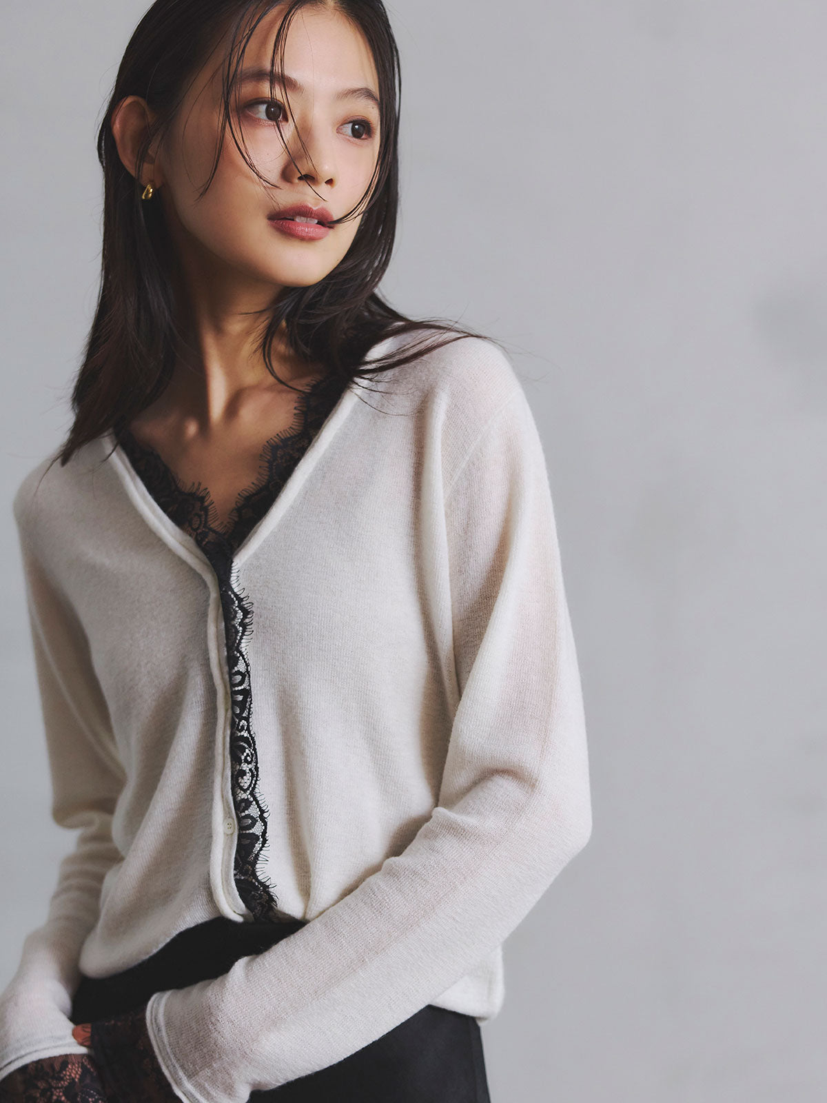 アイラッシュレーストリミングニット