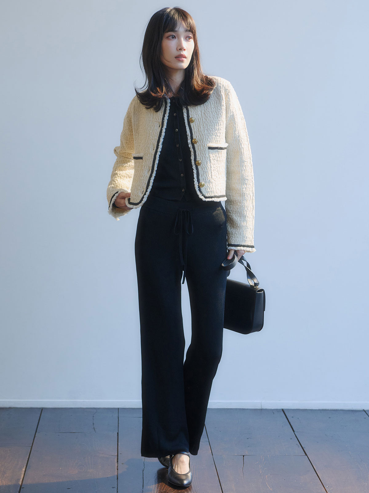 クラシカルノーカラーニットジャケット