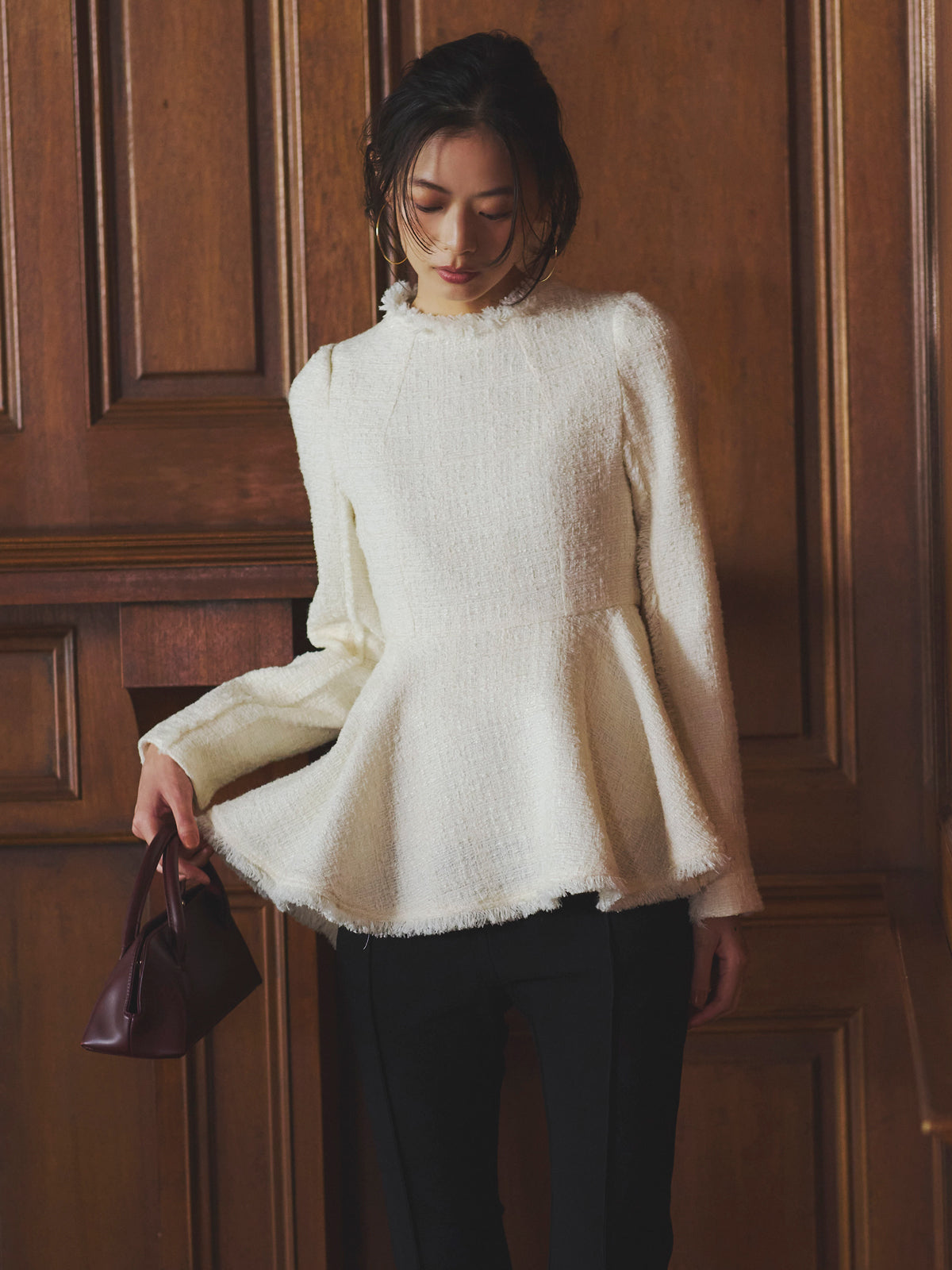 ツイードペプラムブラウス