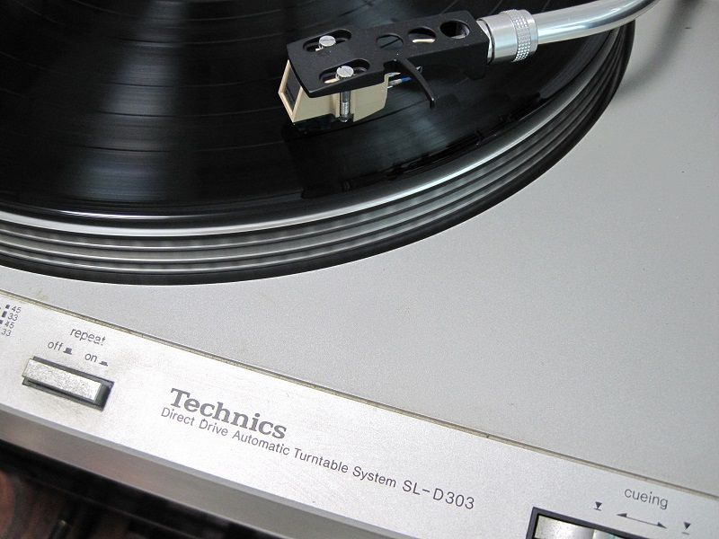 僕のアナログオーディオの原点「Technics SL-D303」 | あそぶログ！
