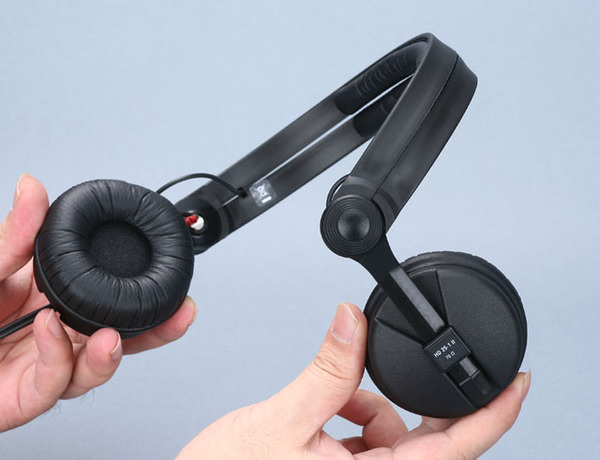 ASCII.jp：【レビュー】Sennheiser『HD 25-1 II』『HD 25-SP II』 (2/2)