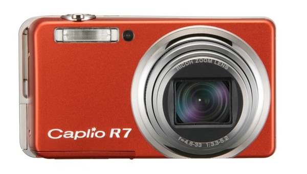 ASCII.jp：リコー、画質と操作性を向上したコンパクトデジカメ『Caplio