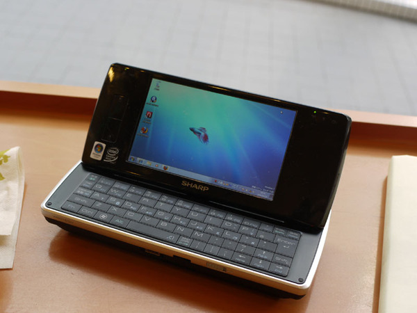 ASCII.jp：WILLCOM D4にWindows 7を入れたら!?