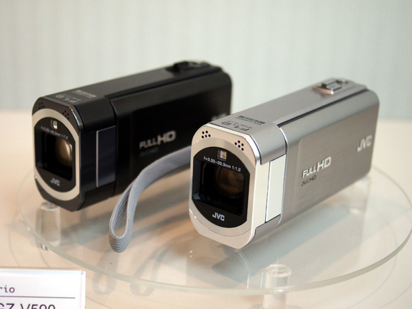 ASCII.jp：F1.2の明るいレンズを搭載したビクター「Everio」新モデル