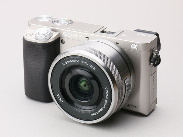 ASCII.jp：NEX-7の後継「α6000」登場！ 「α7」と比較してみた!! (1/2)