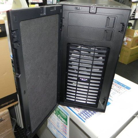 ASCII.jp：Fractal Design製人気PCケースの最新作が販売開始