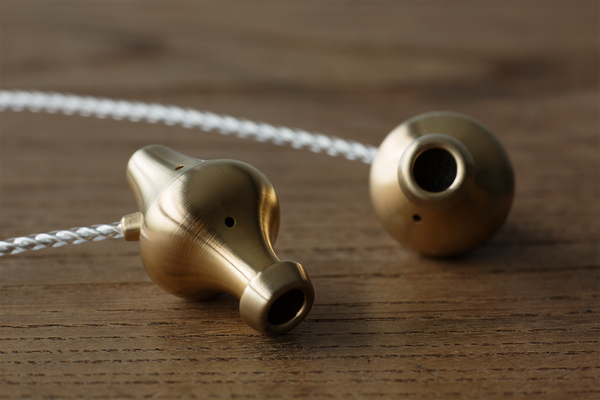 ASCII.jp：final独自のPiano Forteシリーズがドライバーやケーブルなど