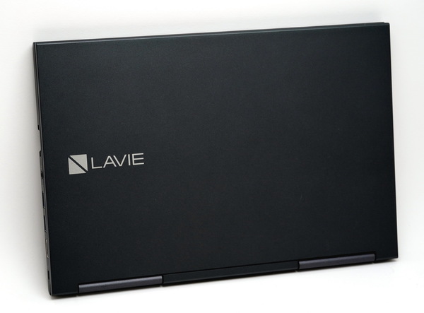 ASCII.jp：新LAVIE Hybrid ZERO (HZ750）実機レビュー = 世界最軽量