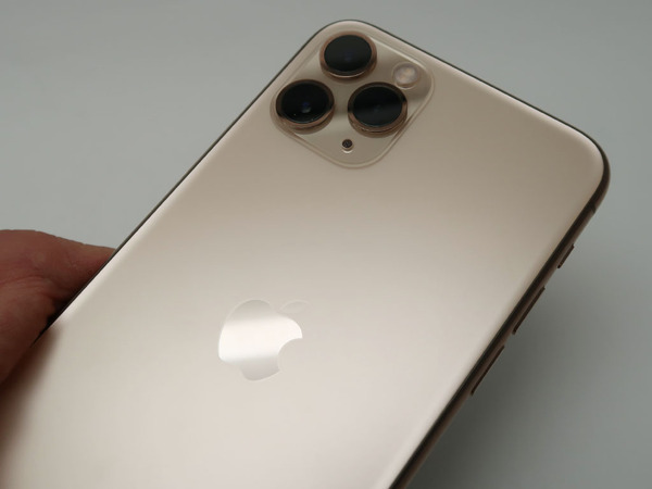 ASCII.jp：iPhone 11 Proのゴールドはシックになって魅力倍増