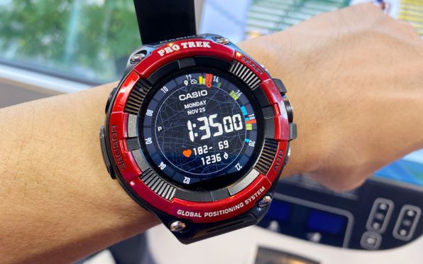 ASCII.jp：カシオ初心拍センサー搭載スマートウォッチPRO TREK Smart