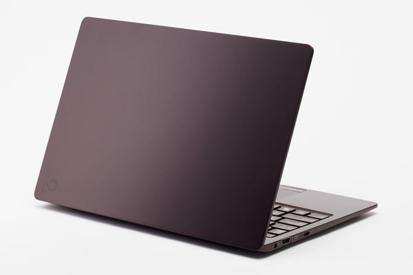 ASCII.jp：無駄を削いだシンプルデザインで軽快な使用感、第11世代Core