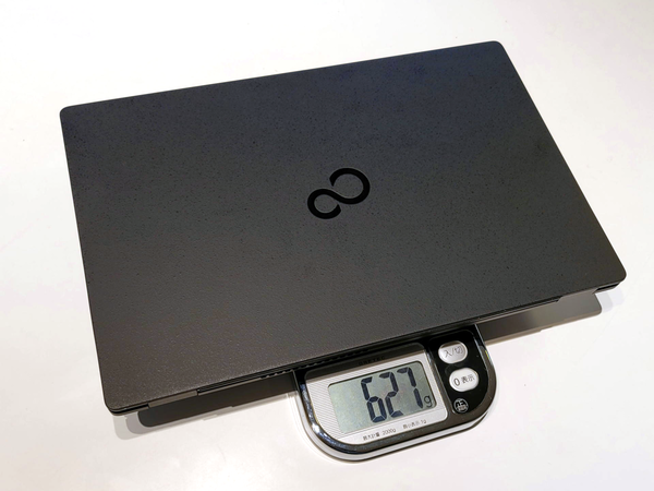 ASCII.jp：世界最軽量634gの13.3型ワイド液晶搭載ノートPC「LIFEBOOK