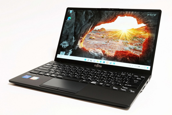 ASCII.jp：12世代コアで爆速化を実現した世界最軽量モバイルノート