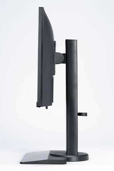 ASCII.jp：3万円台240Hz＆残像感超抑制ゲーミングディスプレー「XG2431