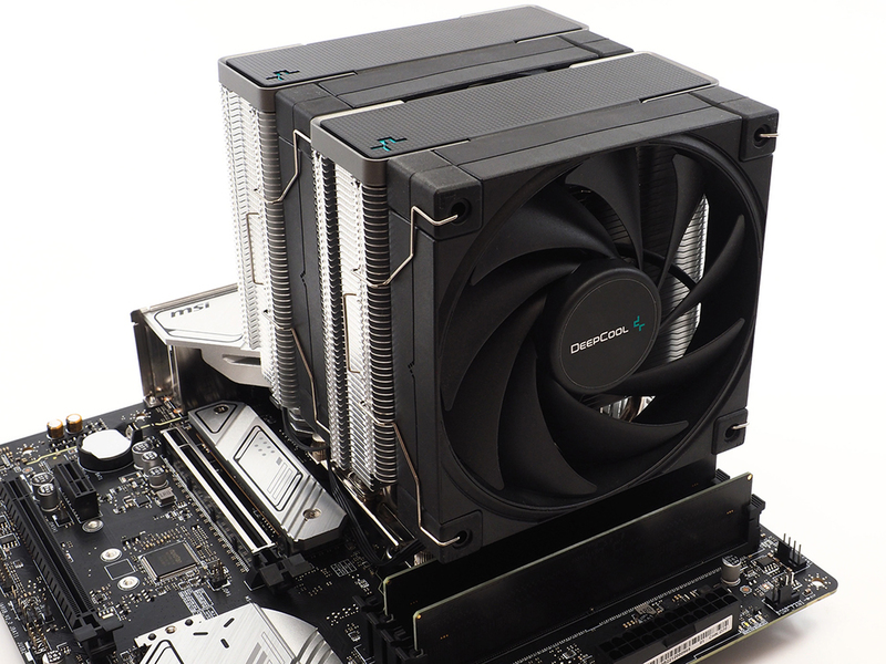 巨大な空冷CPUクーラーが実装できるB760Mゲーミングマザーボード、「NH